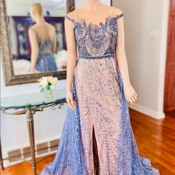 Wedding guest dress with detachable veil - Picture 5 of 6